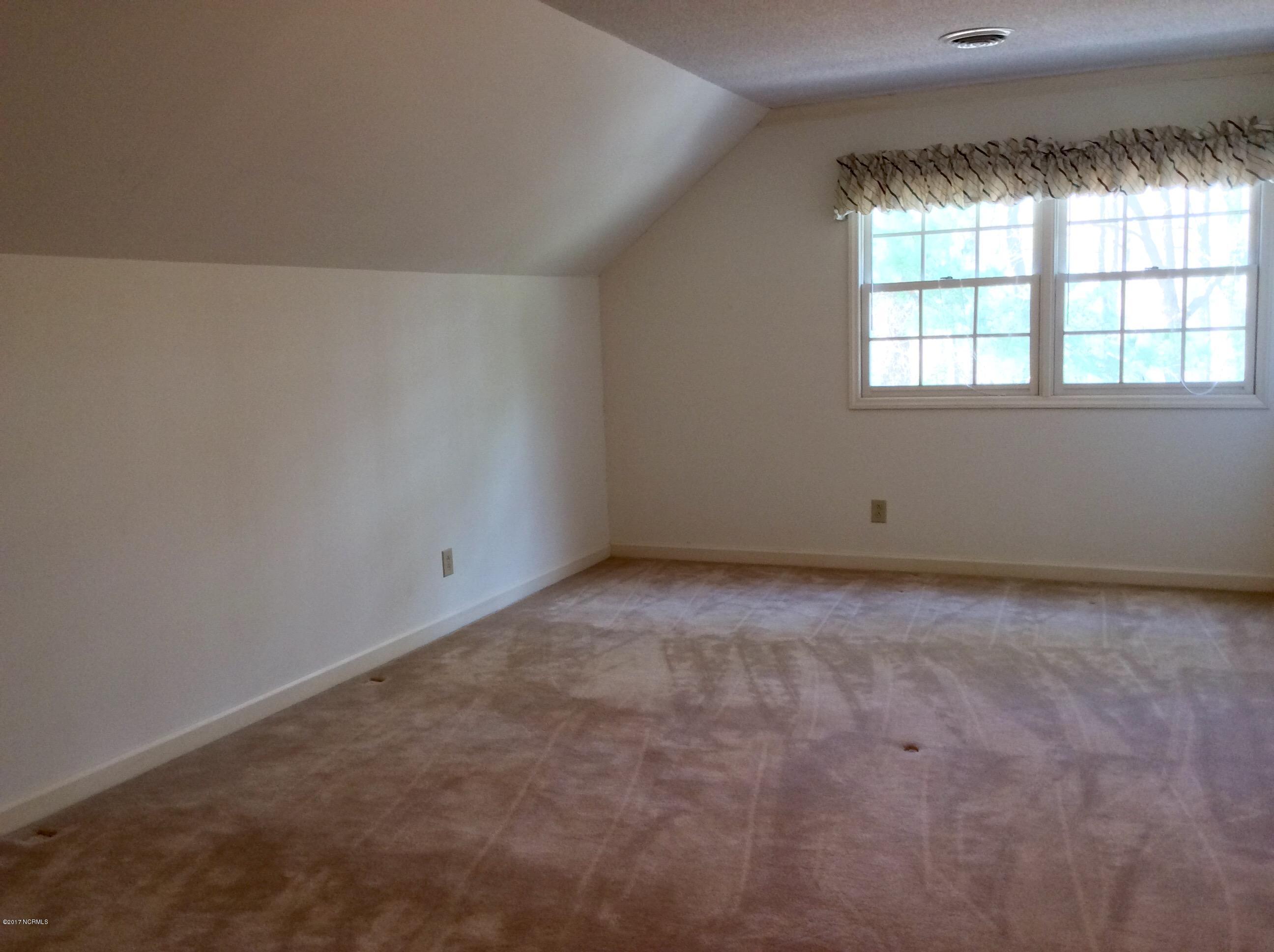 115 Patricia Road Washington, NC 27889 - Photo 33 of 47 bedroom 2