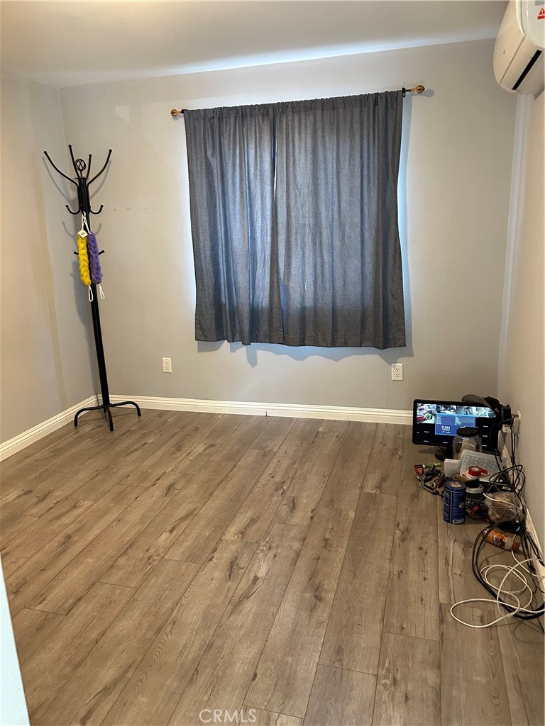 8139 Etiwanda Avenue Reseda, CA 91335 - Photo 9 of 10