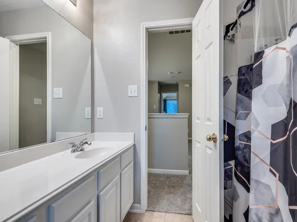 $550,000 | 413 Seleta Drive, Murphy, TX 75094