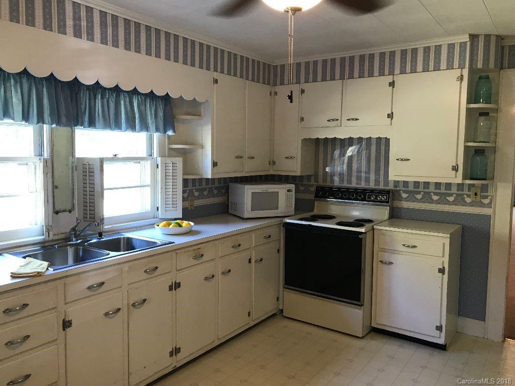 207 Sowers Ferry Road Salisbury, NC 28144 - Photo 10 of 25 Gallery Image 10