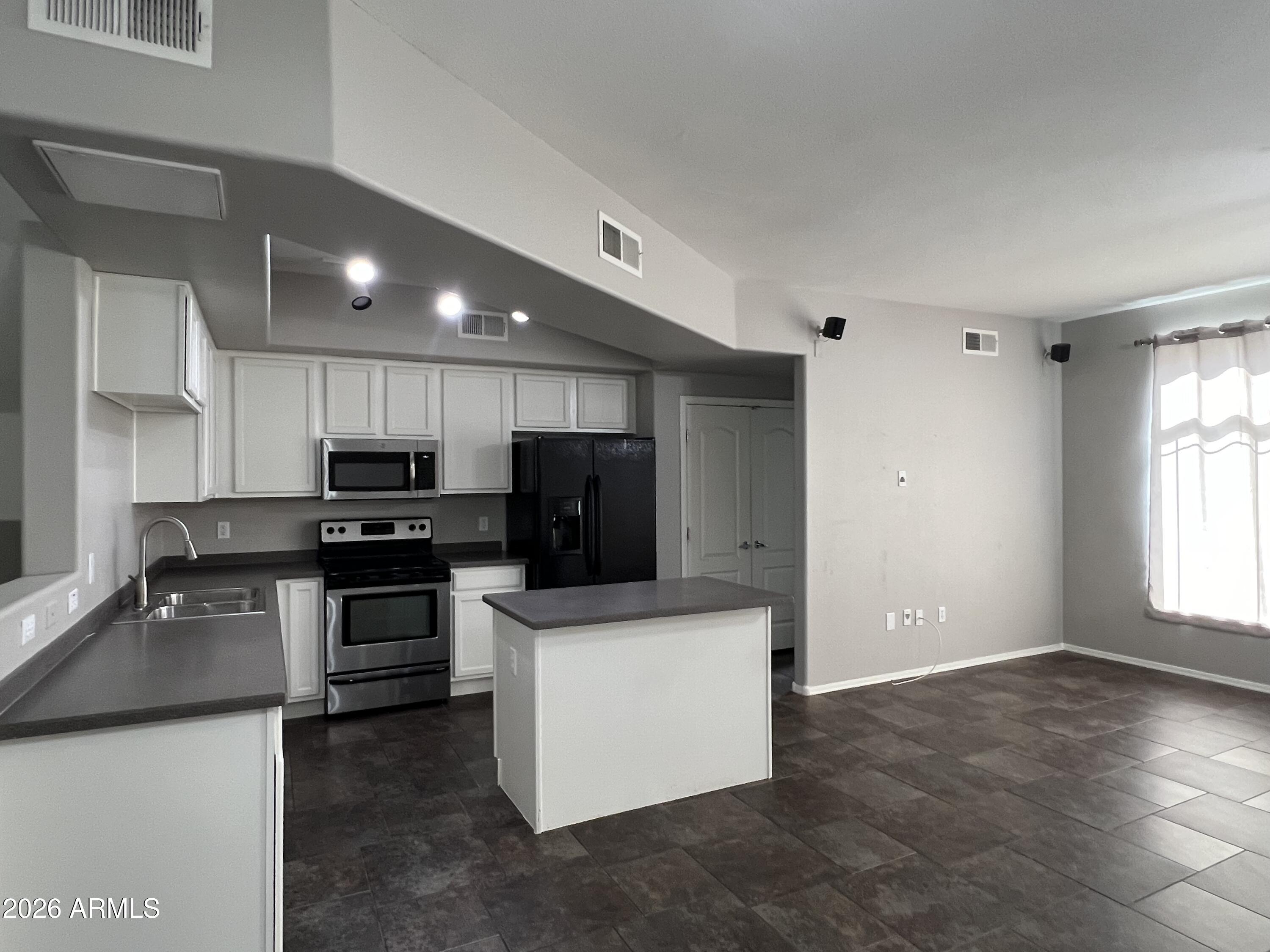2150 West Alameda Road, Unit 1403 Phoenix, AZ 85085 - Photo 2 of 31 IMG_4103