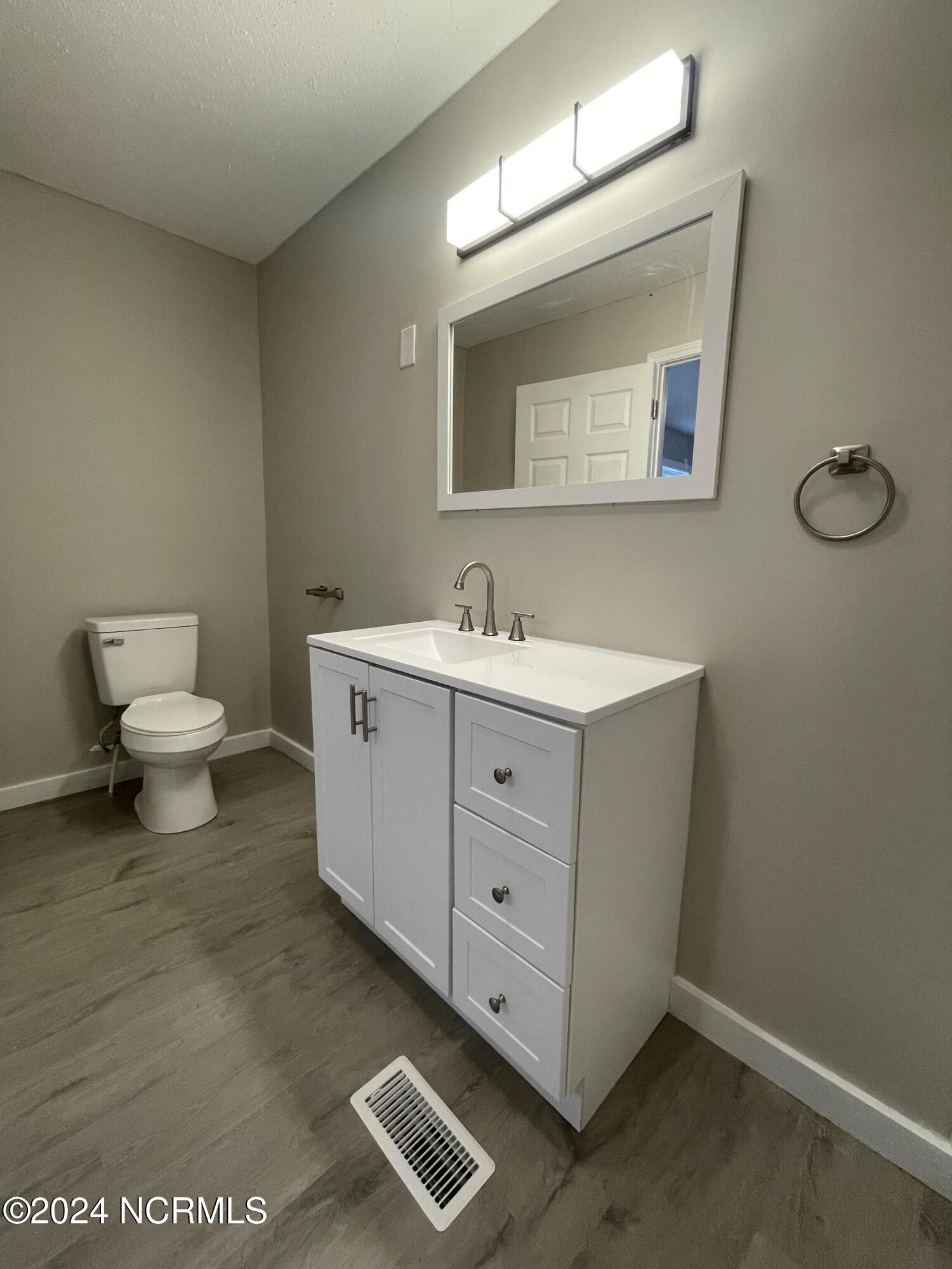 1076 Shepherd Road Robersonville, NC 27871 - Photo 26 of 41 Primary Bathroom