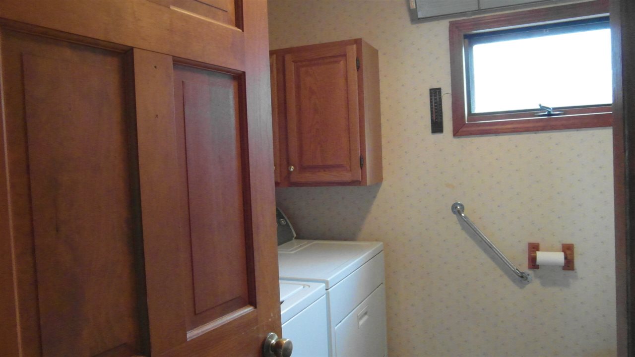 80 Nashua Road Pelham, NH 03076 - Photo 14 of 28 Gallery Image 14