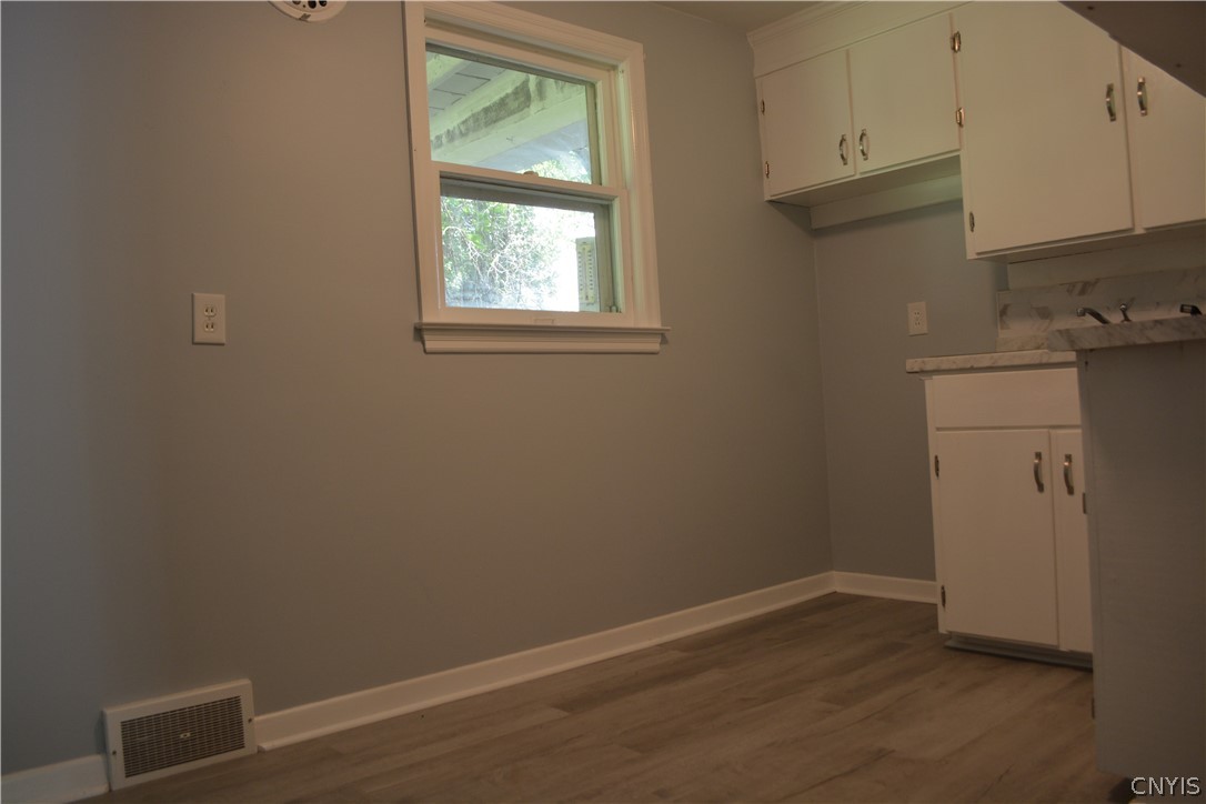 4 Leard Road New Hartford, NY 13413 - Photo 5 of 39
