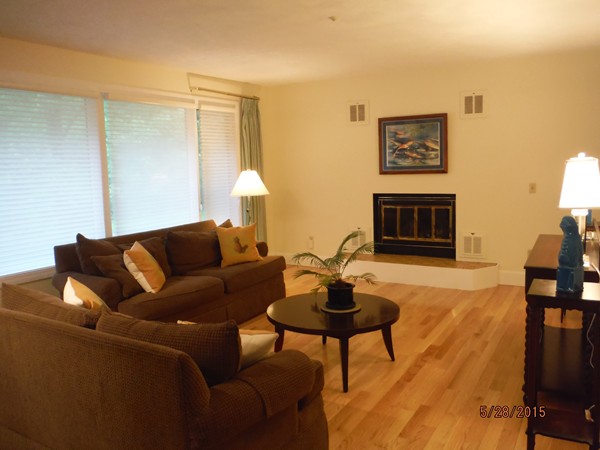149 Spofford Road Boxford, MA 01921 - Photo 5 of 8