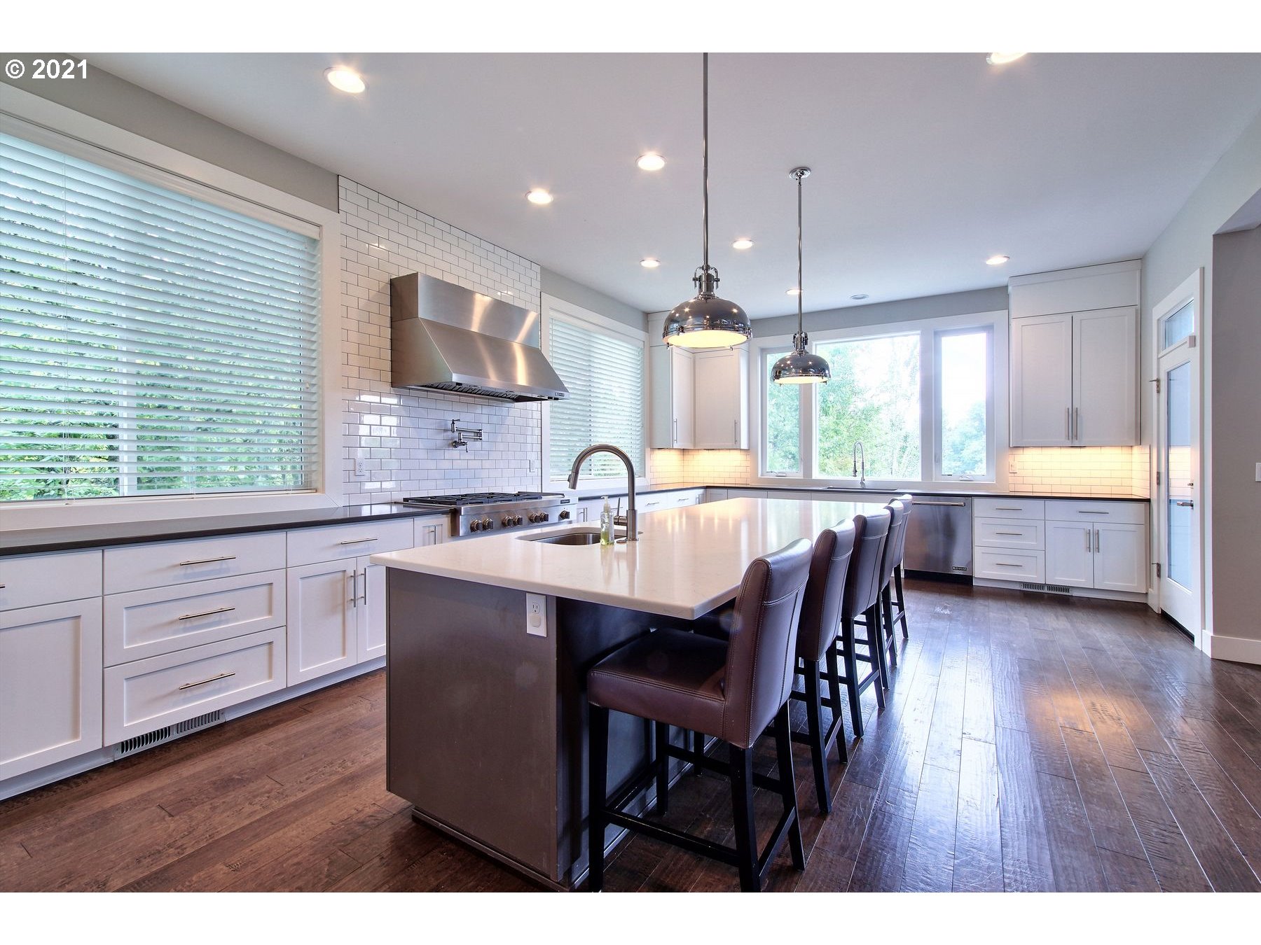 11340 Northwest McDaniel Road Portland, OR 97229 - Photo 11 of 28 Gallery Image 11