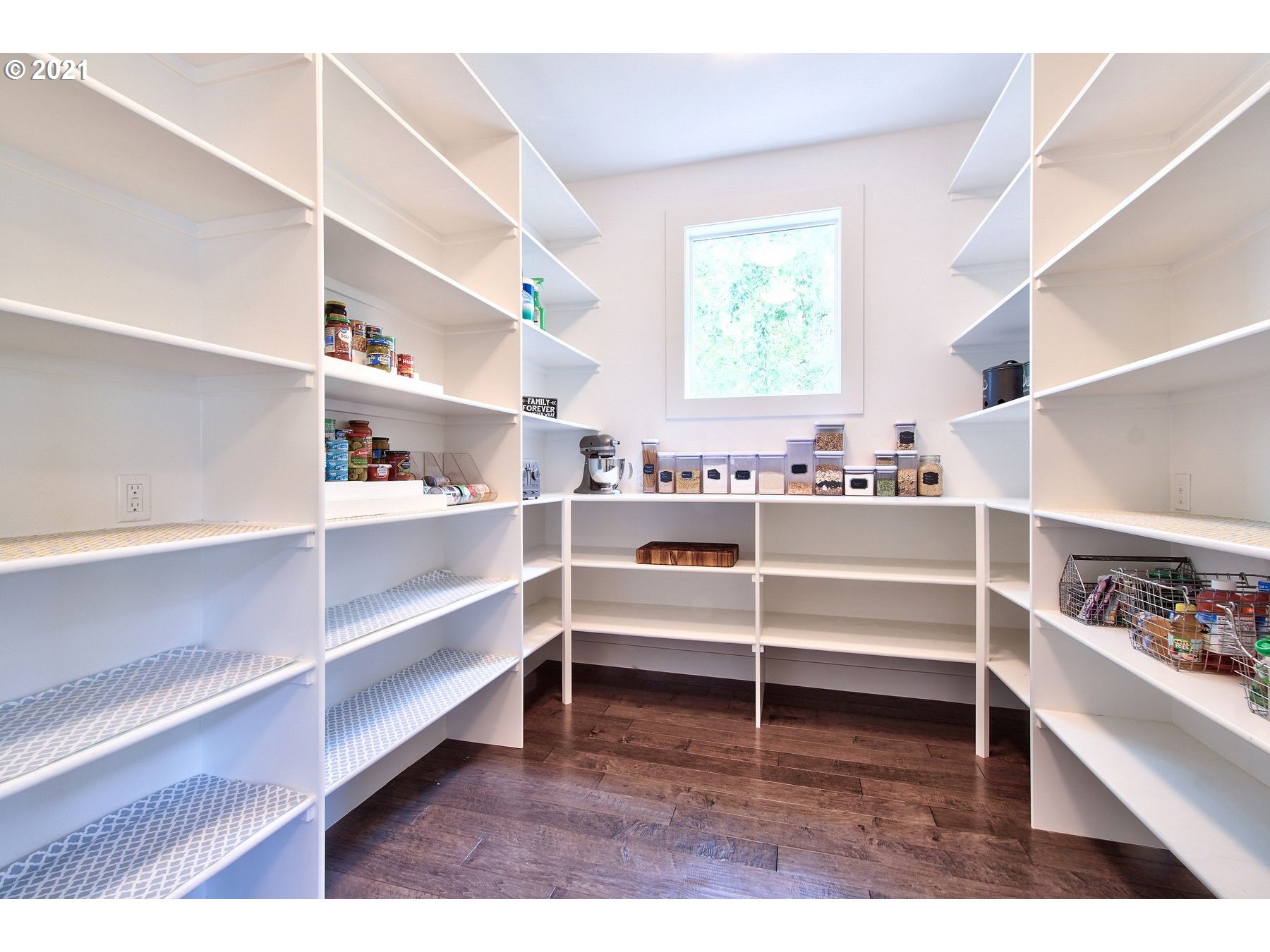 11340 Northwest McDaniel Road Portland, OR 97229 - Photo 13 of 28 Gallery Image 13