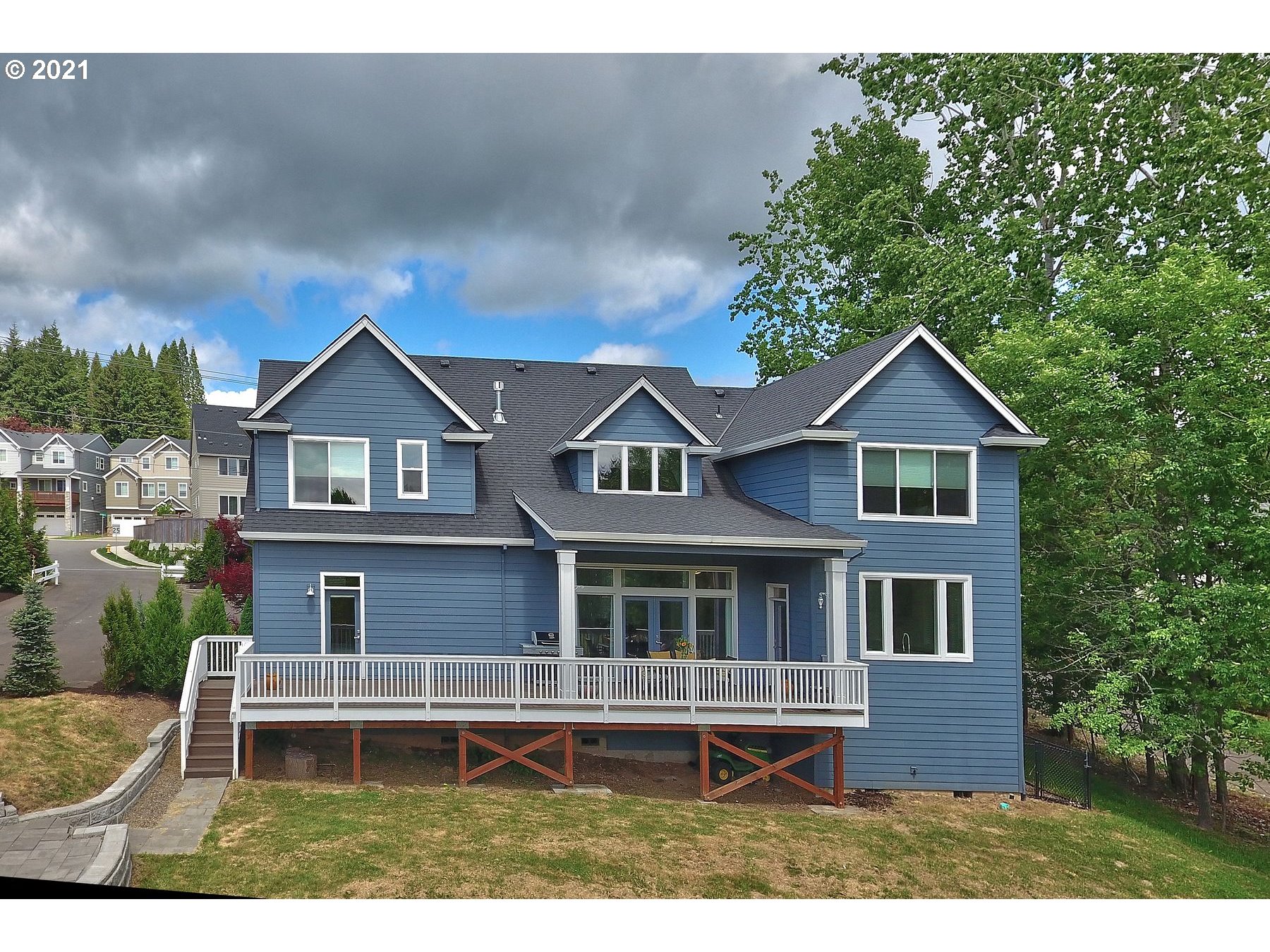 11340 Northwest McDaniel Road Portland, OR 97229 - Photo 27 of 28 Gallery Image 27