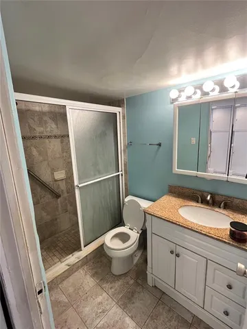 $1,700 | 16400 Gulf Boulevard, Unit 307, North Redington Beach, FL 33708