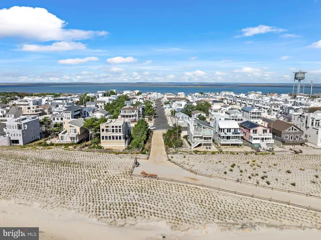 $629,000 | 20 West Washington Avenue, Unit 2, Long Beach Township, NJ 08008