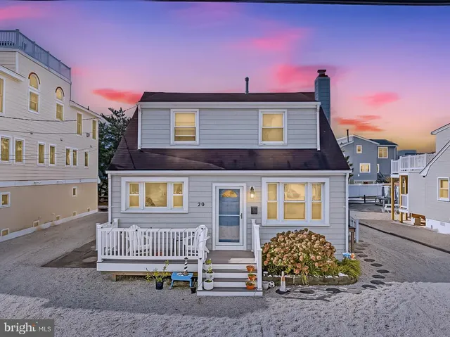 $629,000 | 20 West Washington Avenue, Unit 2, Long Beach Township, NJ 08008