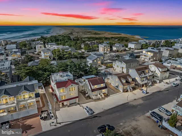 $629,000 | 20 West Washington Avenue, Unit 2, Long Beach Township, NJ 08008