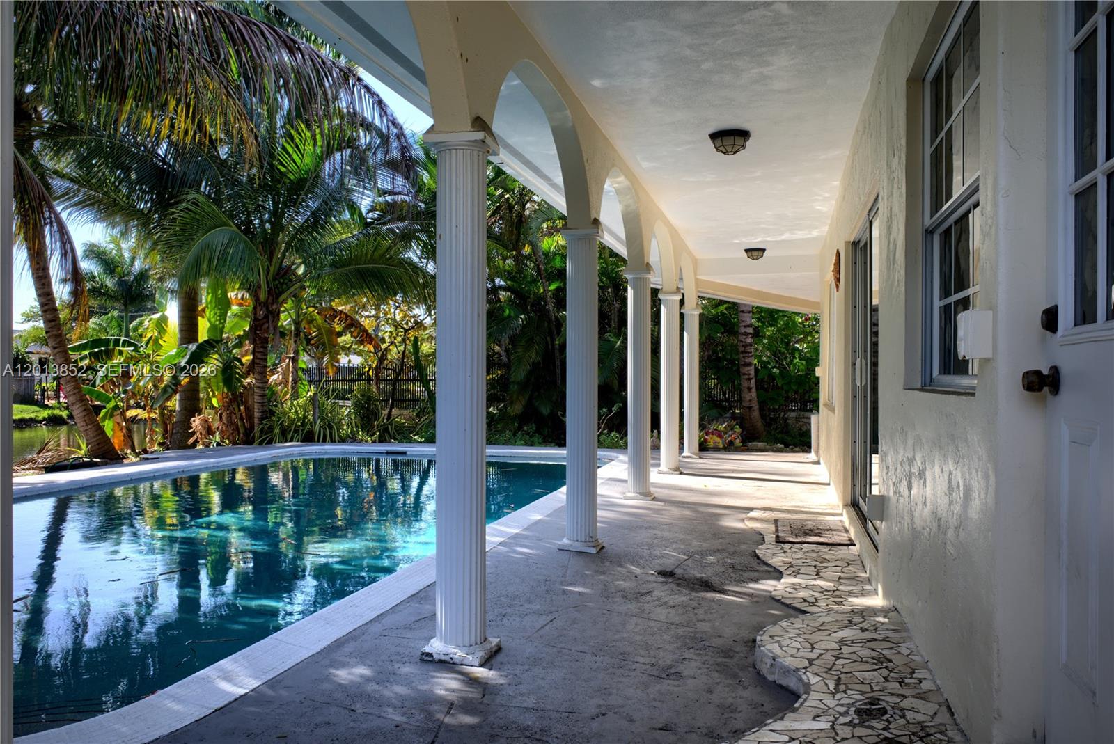 301 Southwest 5th Street Hallandale Beach, FL 33009 - Photo 19 of 45
