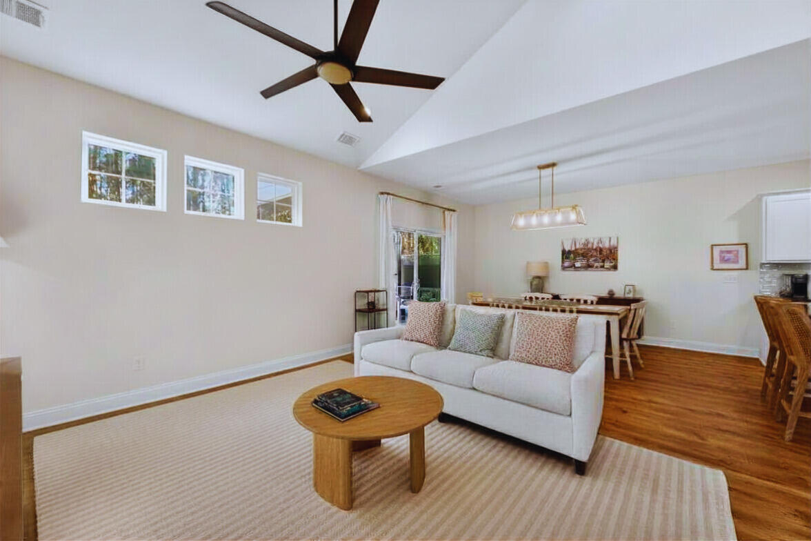 2568 KINGSFIELD Street Mount Pleasant, SC 29466 - Photo 12 of 34 LR