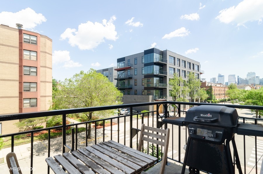 6 South Laflin Street, Unit 305S Chicago, IL 60607 - Photo 5 of 10