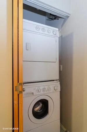 $2,700 | 6 South Laflin Street, Unit 305S, Chicago, IL 60607