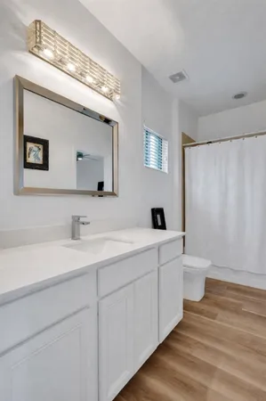 $3,375 | 4234 North Dixie Highway, Unit 125, Oakland Park, FL 33334