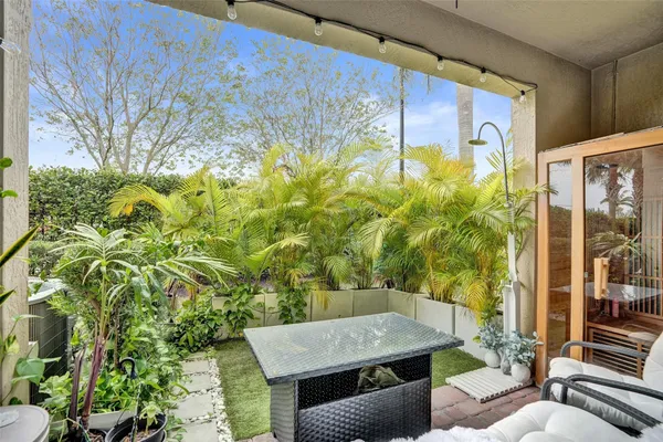 $3,375 | 4234 North Dixie Highway, Unit 125, Oakland Park, FL 33334