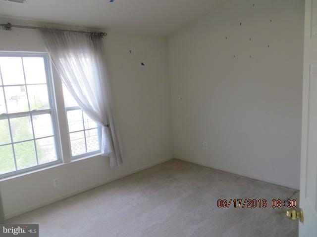 7098 Water Oak Road, Unit 122 Elkridge, MD 21075 - Photo 7 of 18 Bedroom 1