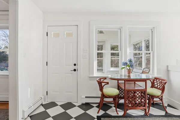 $790,000 | 32 Bolton Street, Concord, MA 01742