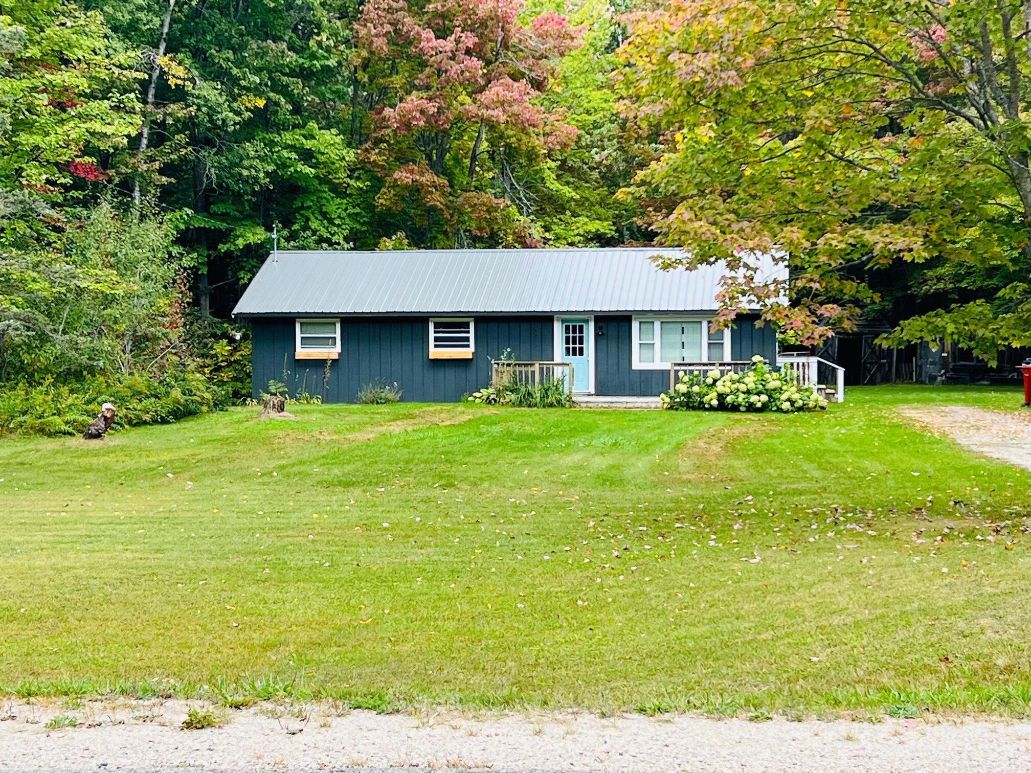 1432 Maynard Road Cheboygan, MI 49721 - Photo 32 of 38 Gallery Image 32