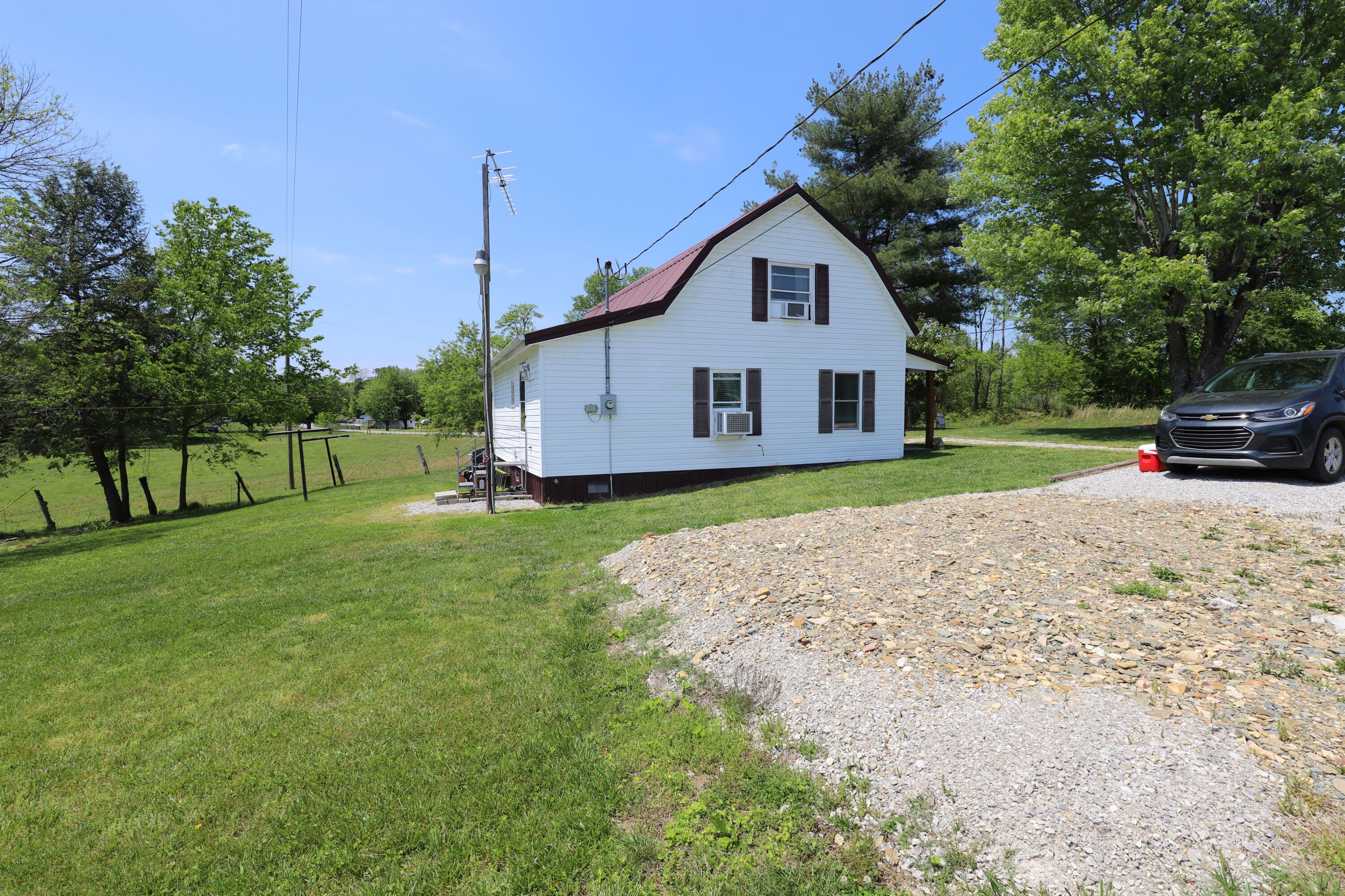 3675 Hickory Nut Road Nancy, KY 42544 - Photo 3 of 19 IMG_0353rsize
