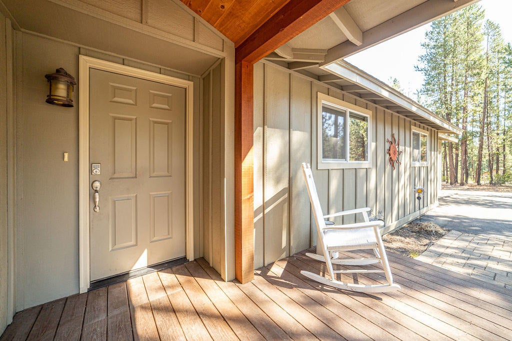54879 Jack Pine Road Bend, OR 97707 - Photo 3 of 44 PhotoMyListingCom-1