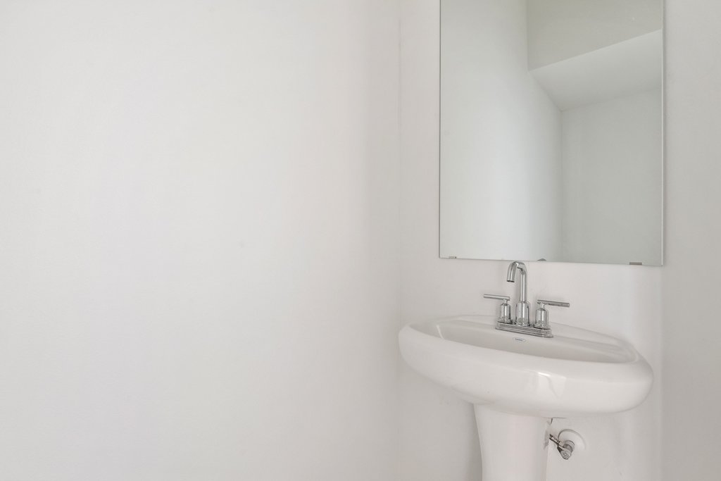 2205 Cento Walk Round Rock, TX 78664 - Photo 27 of 35 Bathroom with a sink