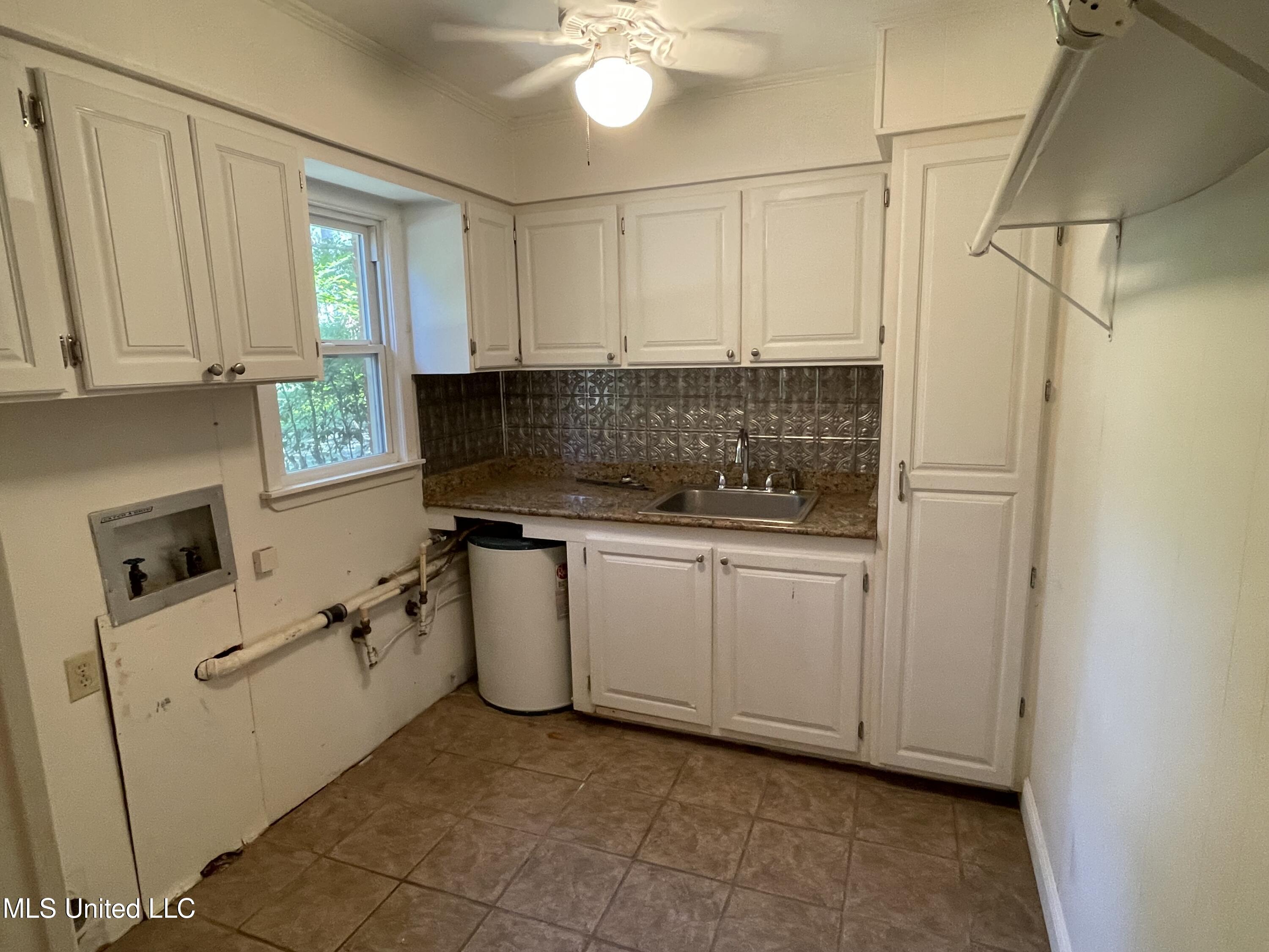 500 Charles Street Brookhaven, MS 39601 - Photo 21 of 33 IMG_0629