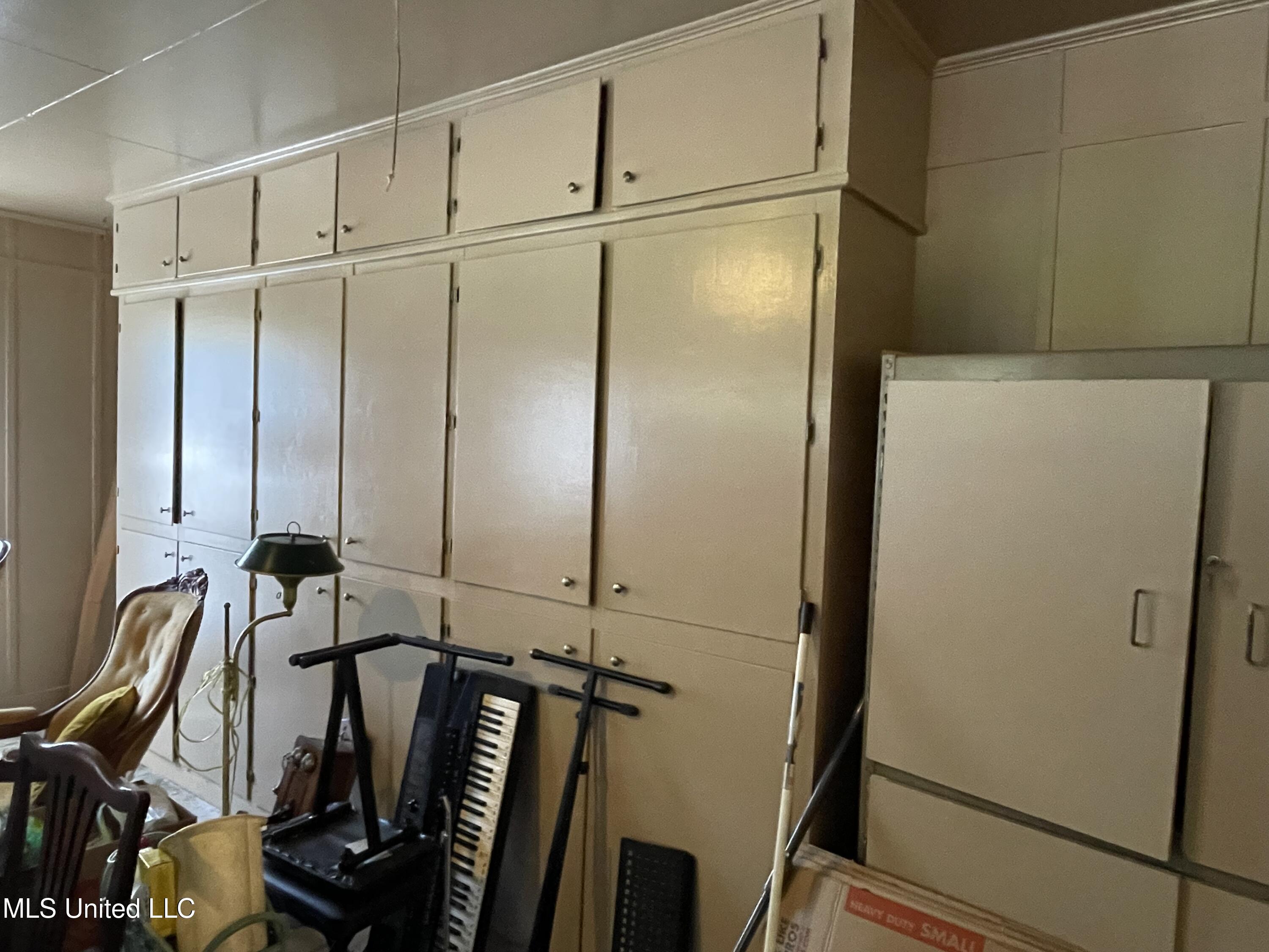 500 Charles Street Brookhaven, MS 39601 - Photo 24 of 33 IMG_0630