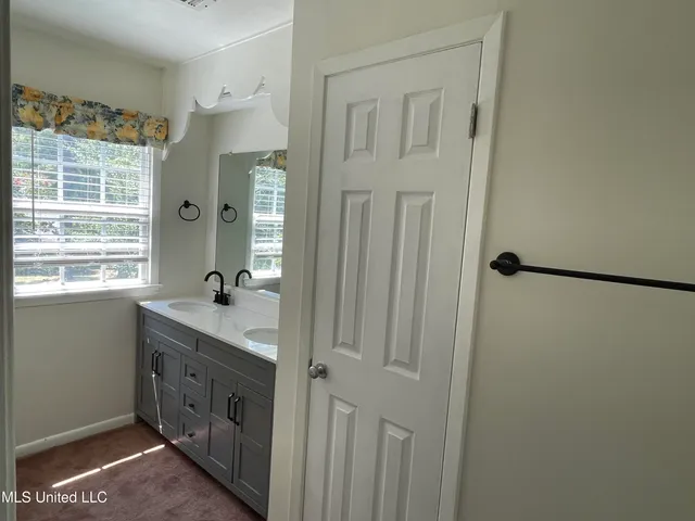 $380,000 | 500 Charles Street, Brookhaven, MS 39601