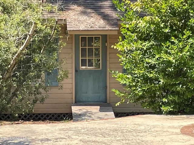 $380,000 | 500 Charles Street, Brookhaven, MS 39601