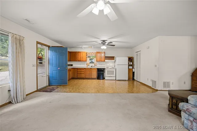 $210,000 | 15 Dolores Street, Camdenton, MO 65020