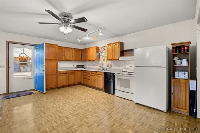 $210,000 | 15 Dolores Street, Camdenton, MO 65020