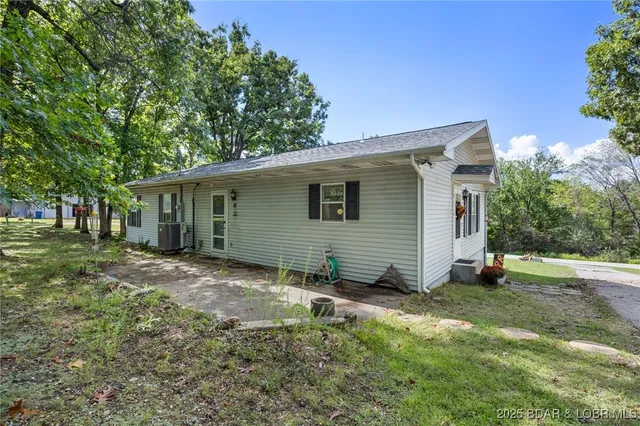 $210,000 | 15 Dolores Street, Camdenton, MO 65020