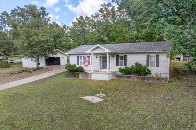 $210,000 | 15 Dolores Street, Camdenton, MO 65020