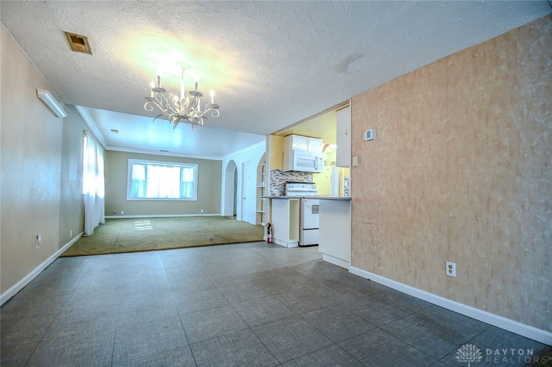 3130 Garvin Road Dayton, OH 45405 - Photo 10 of 33 Gallery Image 10