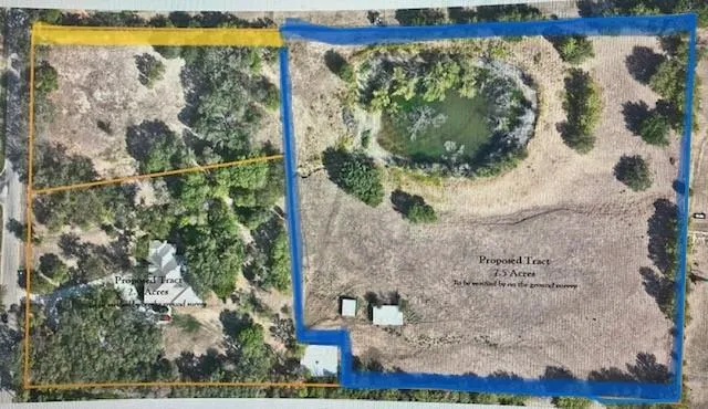 a view of a bird bath