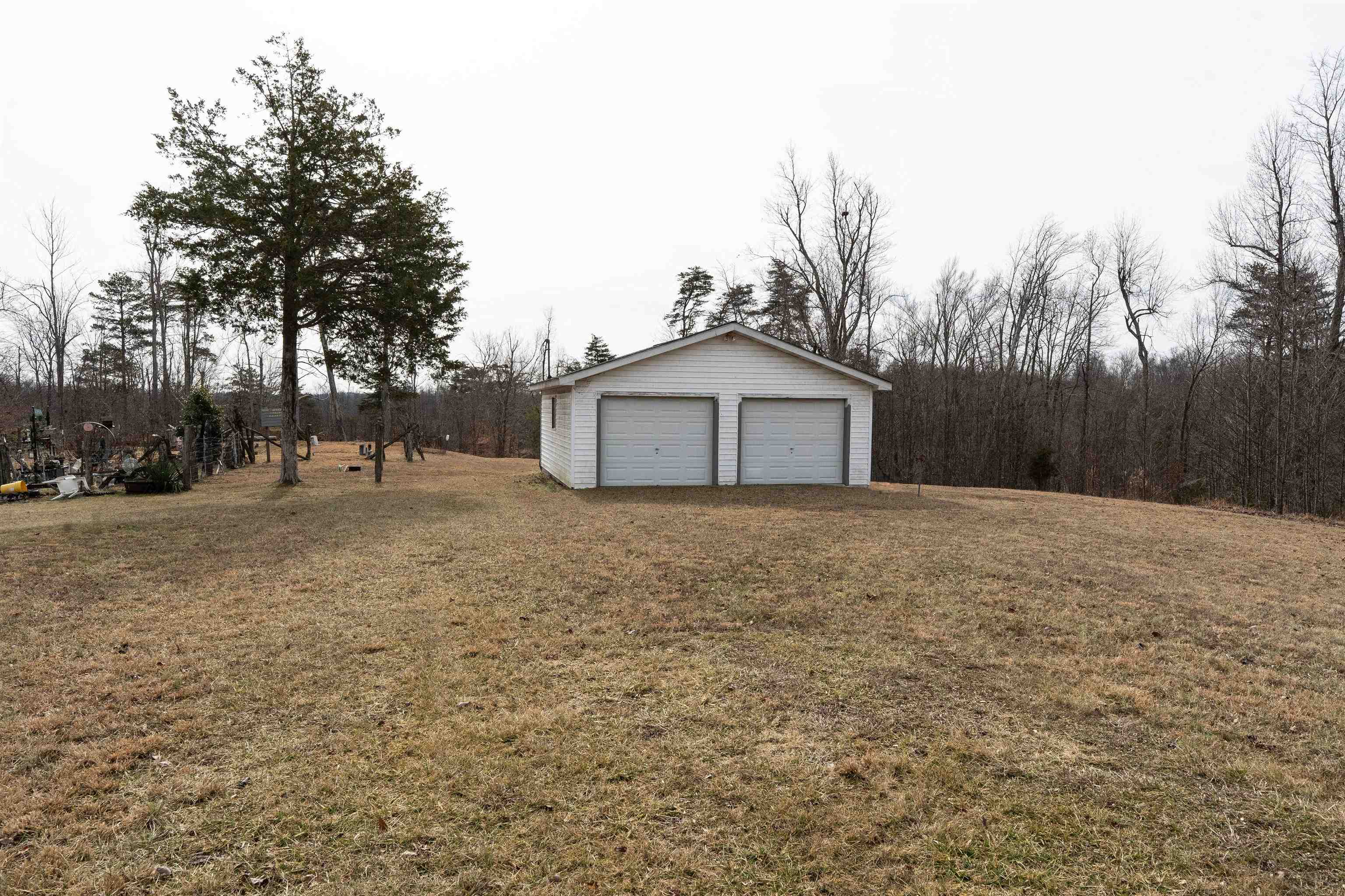 1717 Aaron Ridge Road Louisa, KY 41230 - Photo 7 of 12