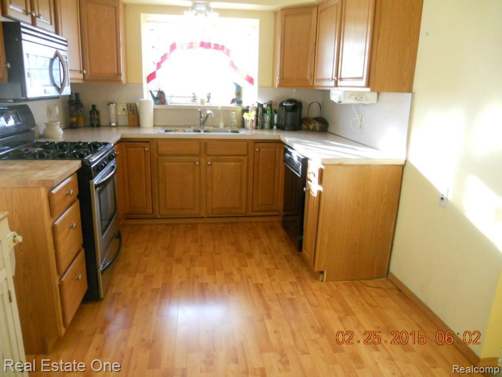 637 Goddard Road Wyandotte, MI 48192 - Photo 14 of 22 Gallery Image 14