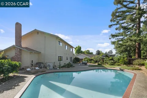 $1,695,000 | 2866 Bowling Green Drive, Walnut Creek, CA 94598