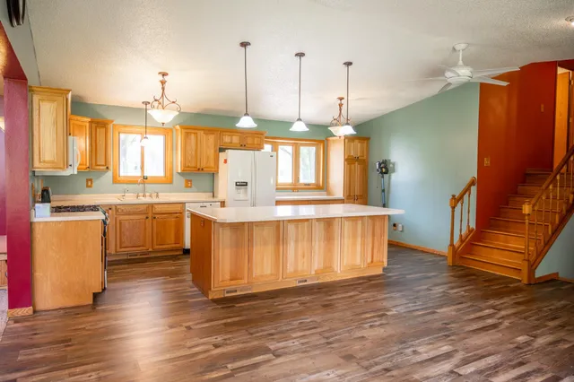$460,000 | W6403 23rd Street, Necedah, WI 54646