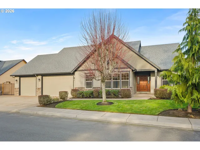 $735,000 | 6032 Graystone Loop, Springfield, OR 97478
