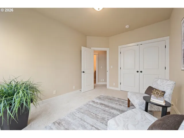 $735,000 | 6032 Graystone Loop, Springfield, OR 97478