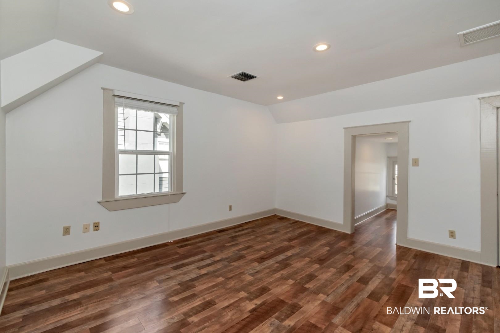 605 St Francis Street Mobile, AL 36602 - Photo 24 of 40 Upstairs Bedroom