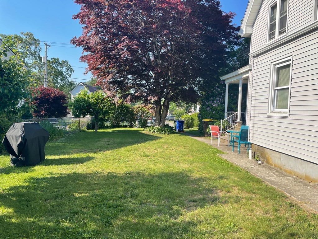 1103 New Boston Road Fall River, MA 02720 - Photo 3 of 5 Gallery Image 3