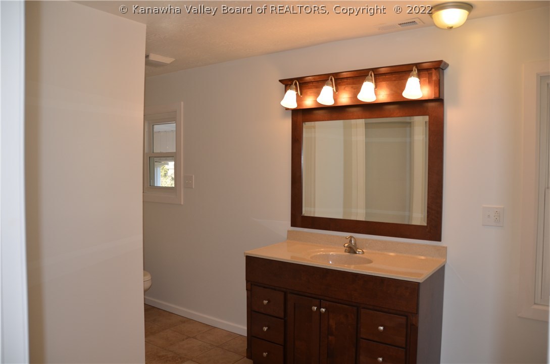 100 Colonial Lane Ripley, WV 25271 - Photo 9 of 13 Master Bath