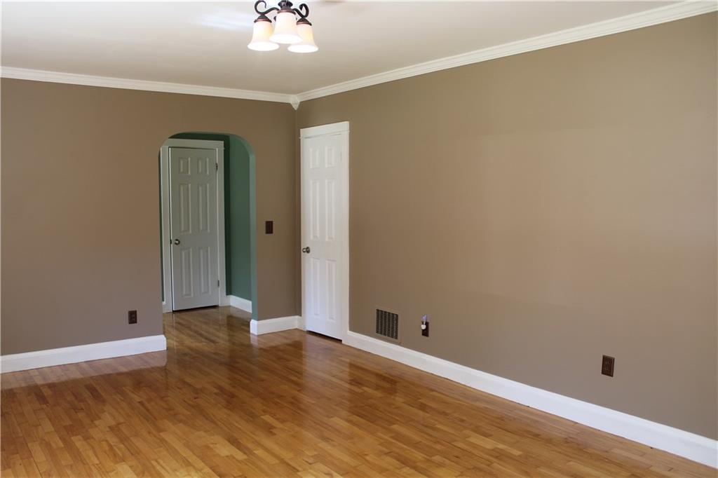 5 Sylvan Road Orono, ME 04473 - Photo 12 of 35 Photo