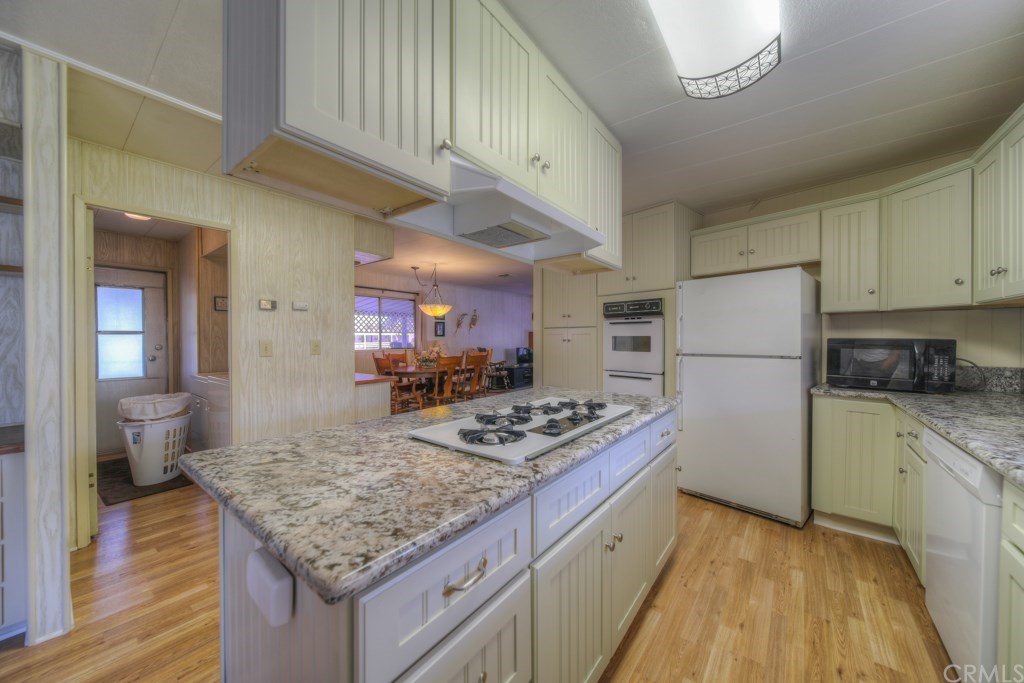 4000 Pierce Street, Unit 333 Riverside, CA 92505 - Photo 14 of 40