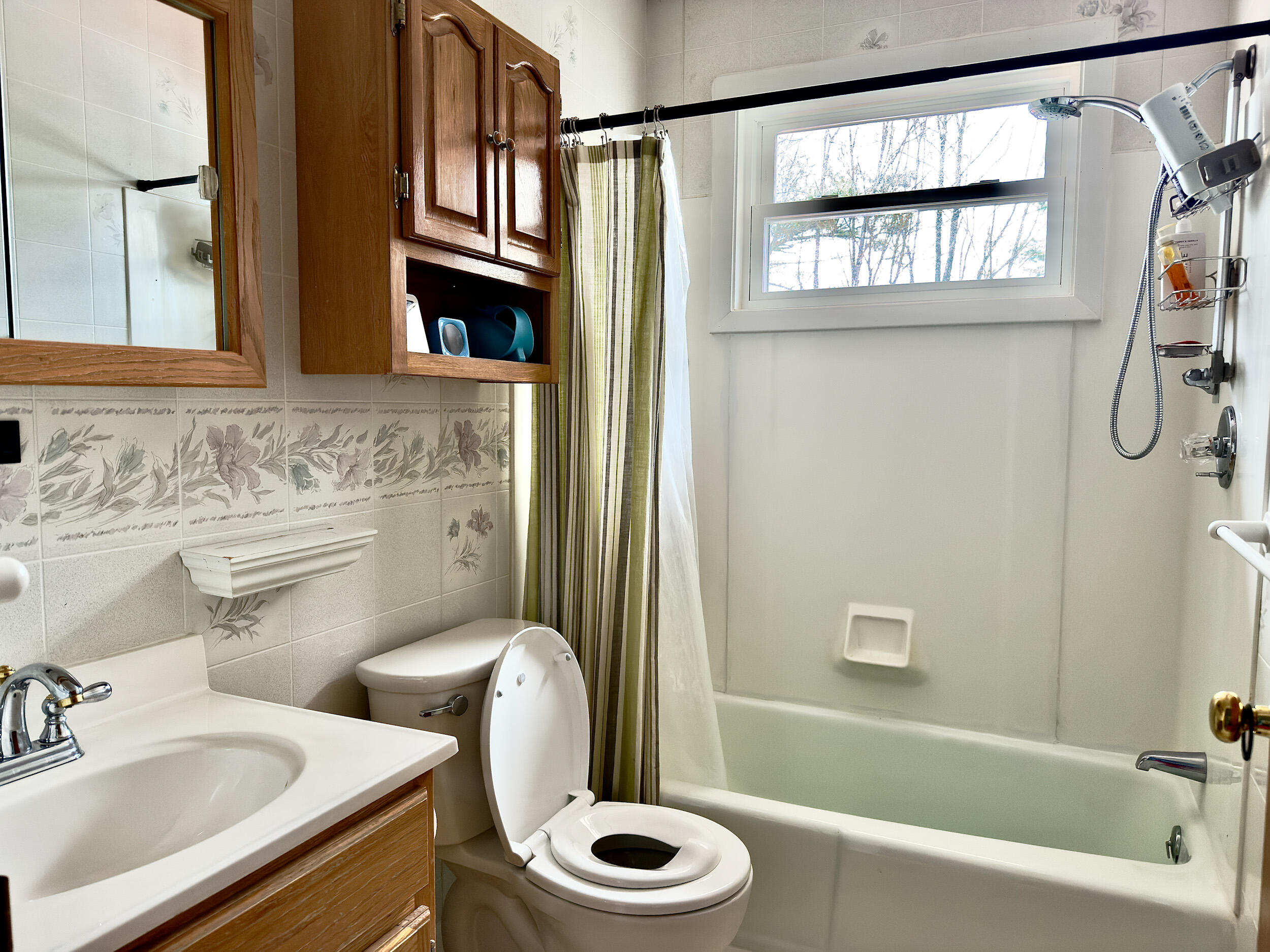 21 Mitchell Street Lewiston, ME 04240 - Photo 10 of 24 IMG_6207